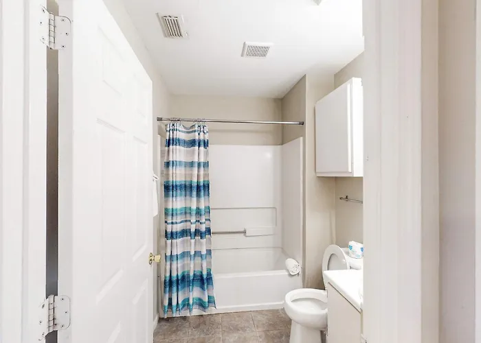 Holiday home Second Floor With Pool & Hot Tub Access Wifi Private W&d And Ac Gulf Shores