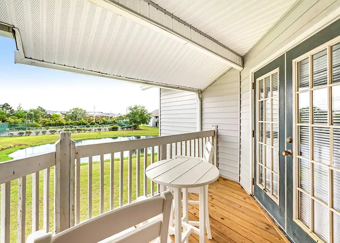 Holiday home Second Floor With Pool & Hot Tub Access Wifi Private W&d And Ac