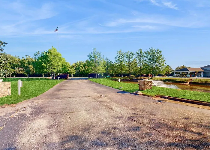 Second Floor With Pool & Hot Tub Access Wifi Private W&d And Ac
